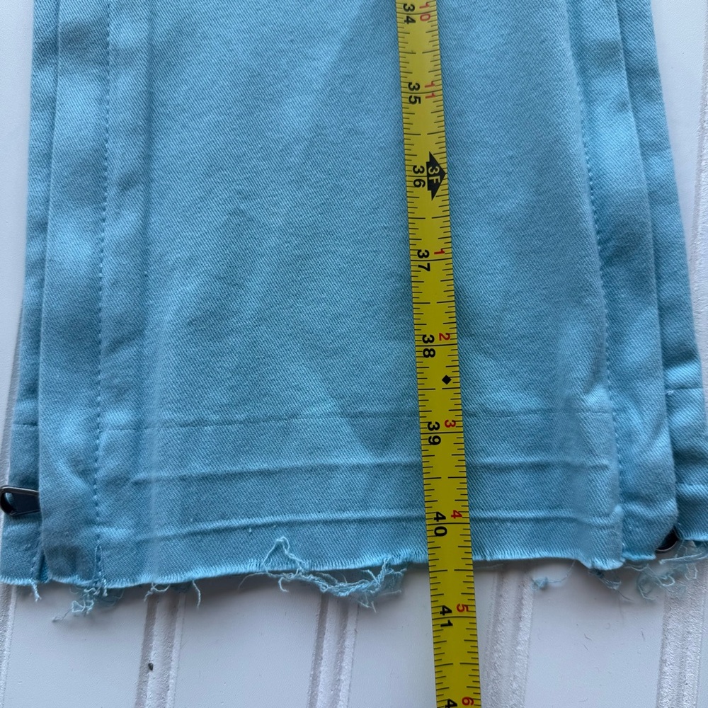 A.Z.I Light Blue Jeans - Picture 5 of 7